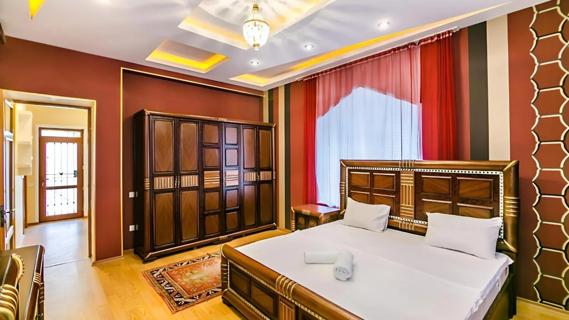 ***  Old Days & Hotel Baku Azerbaijan
