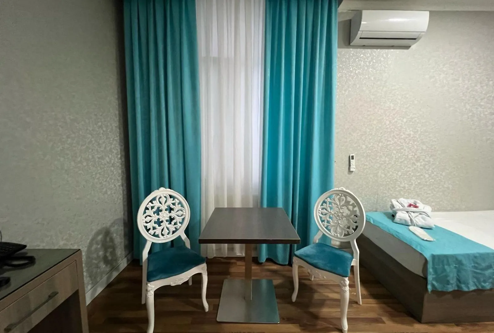 Casa Del Imperio & Hotel Baku 4*,