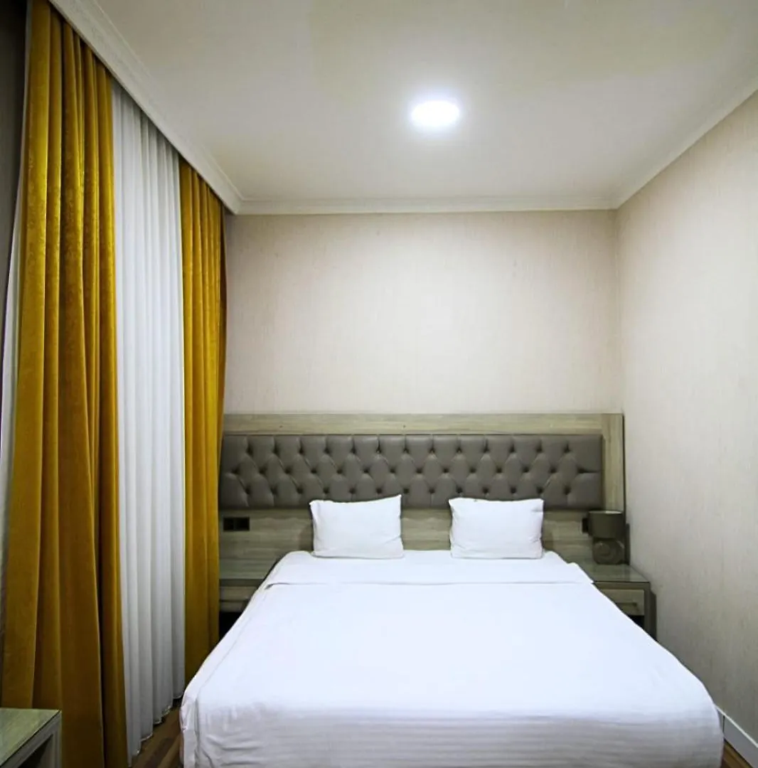 Casa Del Imperio & Hotel Baku 4*,